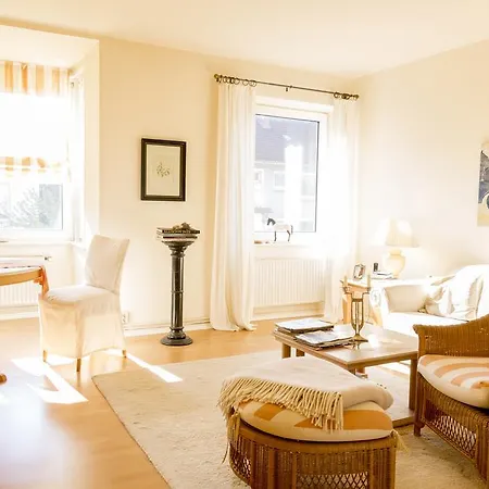 Homestay Deutsche Messe - Private & - Agency *