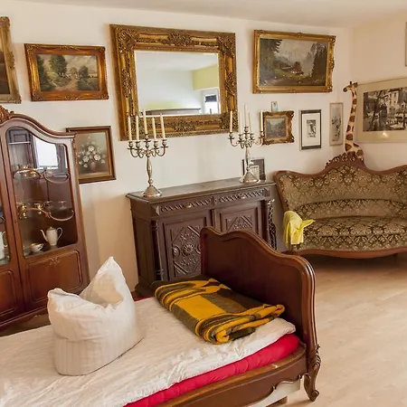 Deutsche Messe - Private & - Agency Homestay Hannover