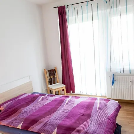 Deutsche Messe - Private & - Agency Homestay Hannover