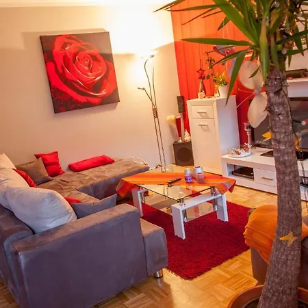 Homestay Deutsche Messe - Private & - Agency