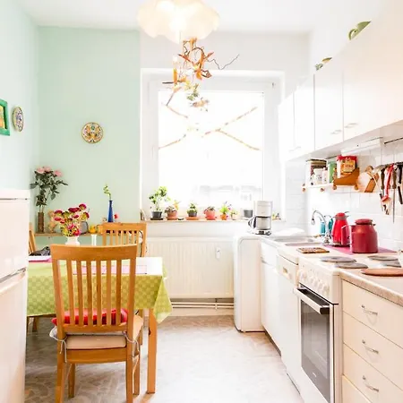 Homestay Deutsche Messe - Private & - Agency Hannover