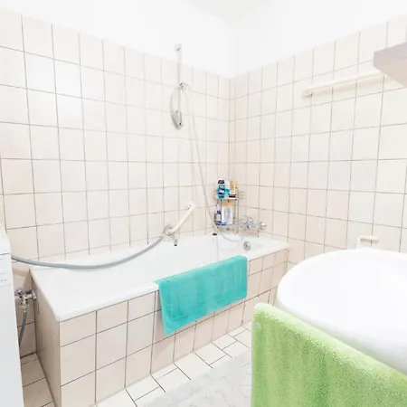 Deutsche Messe - Private & - Agency Homestay Hannover