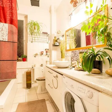 Homestay Deutsche Messe - Private & - Agency *