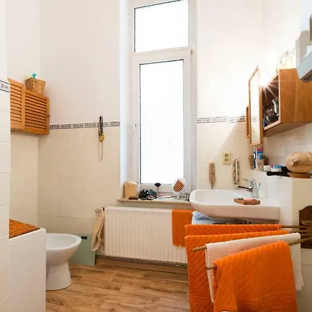 Homestay Deutsche Messe - Private & - Agency *